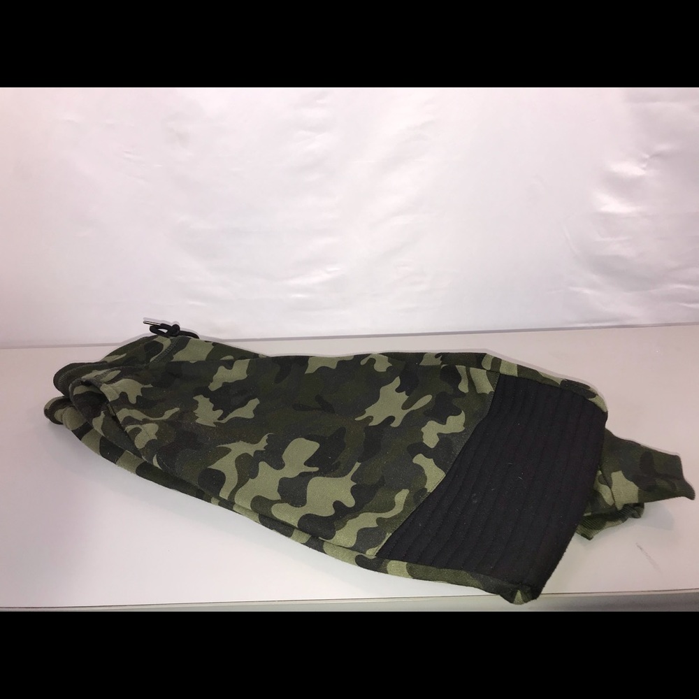 Mens Camo Joggers